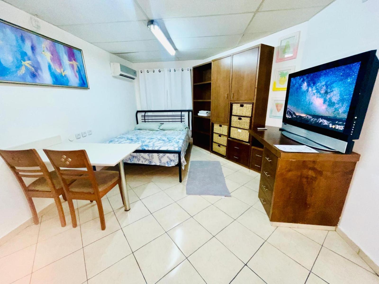 Eilat Beach House Bagian luar foto