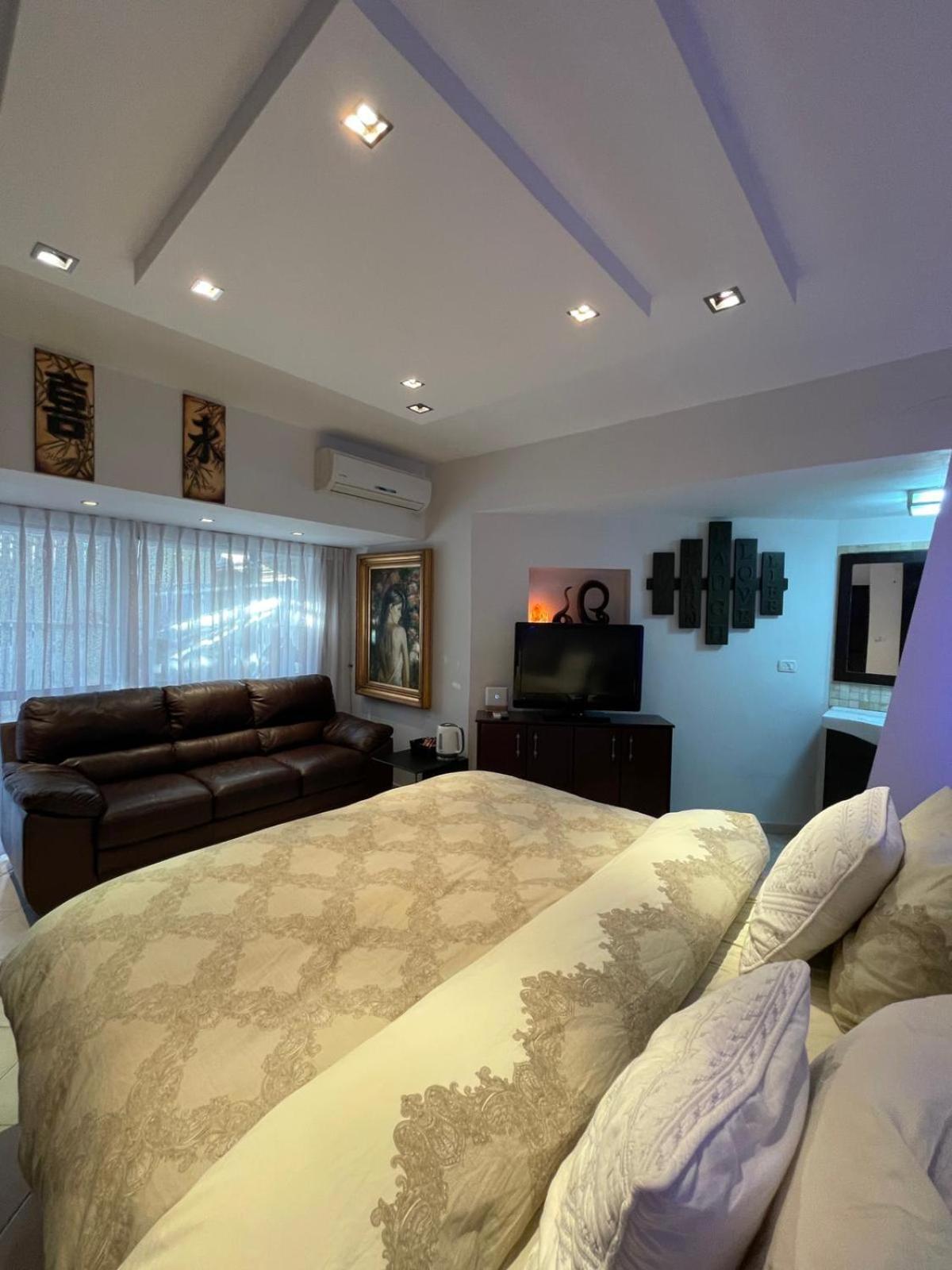 Eilat Beach House Bagian luar foto